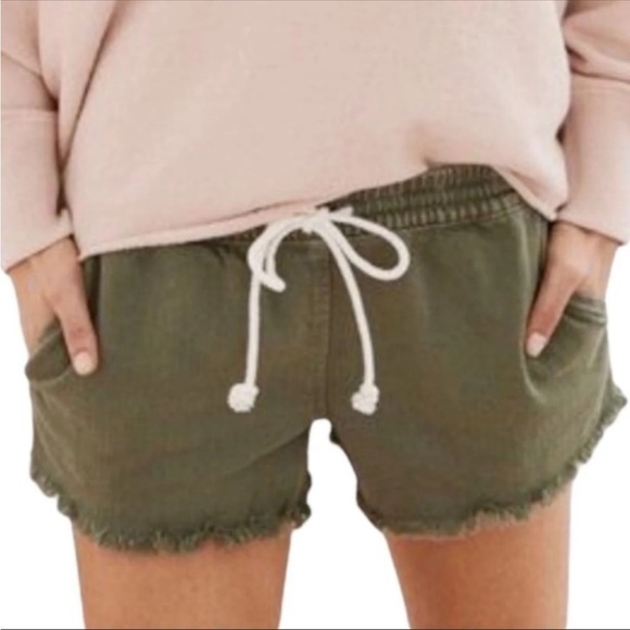Aerie Green Drawstring Raw Hem Shorts - Picture 1 of 5